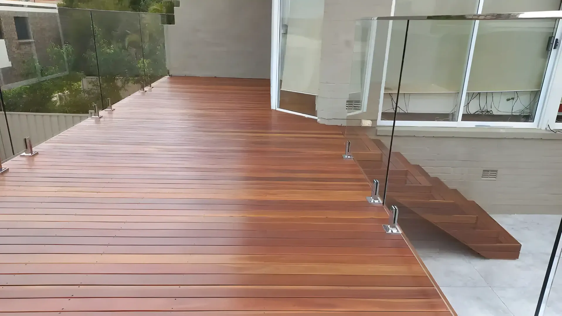 Signature Entry Deck
