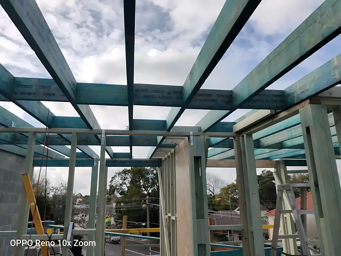 Outdoor Dining Pergola